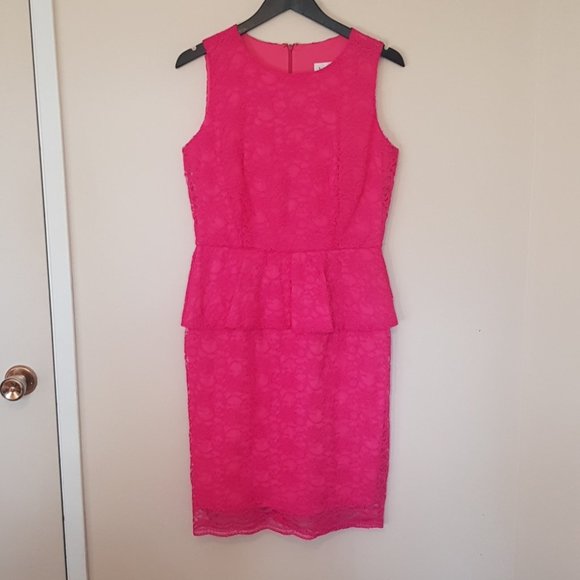 Joseph Ribkoff Dresses & Skirts - Joseph Ribkoff fuschia hot pink lace peplum detail cocktail midi dress